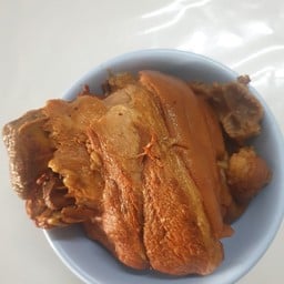 ขาหมู น่องละ