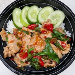 กระเพาหมูชิ้น