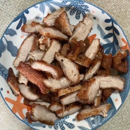 ข้าวคอหมูทอดน้ำปลา 4 กล่อง