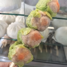 ขนมจีบปู