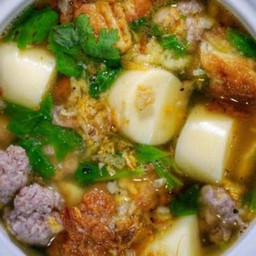 แกงจืดไข่น้ำเต้าหู้ไข่หมูสับ