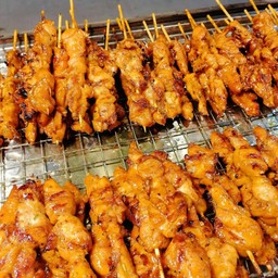 ไก่ย่างนมสด 5 ไม้