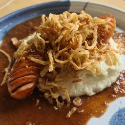 Pork sausage banger and mash