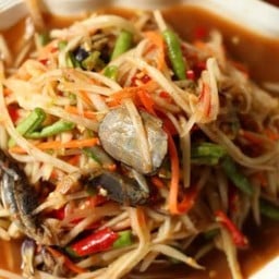 ส้มตำปูปลาร้า