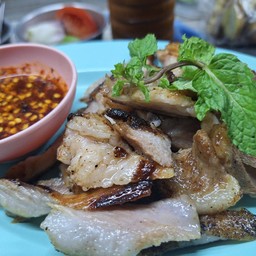 คอหมูย่าง