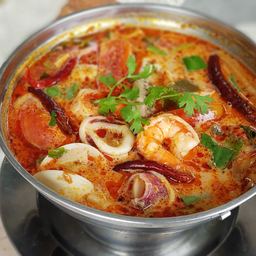 ต้มยำน้ำข้น/น้ำใส(กับ)(โปรดเลือกวัตถุดิบ)