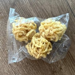 เส้นกรอบ 3 ก้อน