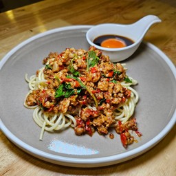 สปาเก็ตตี้กะเพรา