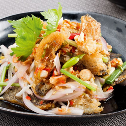 ยำปลาสลิด