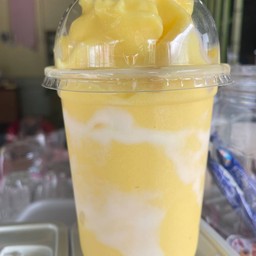 มะม่วงโยเกิร์ตปั่น