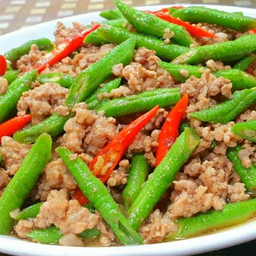 ถัวฝักยาวผัดหมูสับ(กับ)