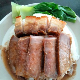 บะหมี่แห้ง หมูแดง หมูกรอบ