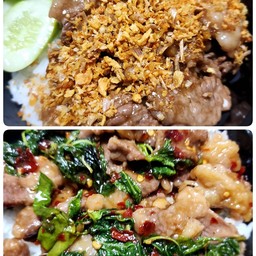 2x คู่หูความอร่อย กระเทียมเนื้อ + กระเพราเนื้อ ราดข้าวหอม