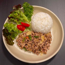 ข้าวกะเพราไม่ใส่กะเพรา