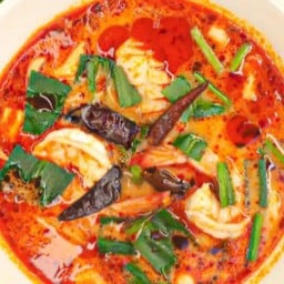 ครัวคุณหน่อง (ร้านแอร์รถยนต์ตรงข้ามถาวรการไฟฟ้า)