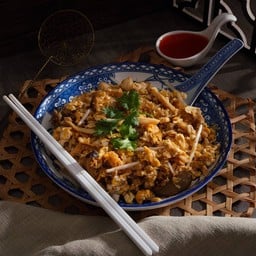 หูฉลามผัดแห้ง  L