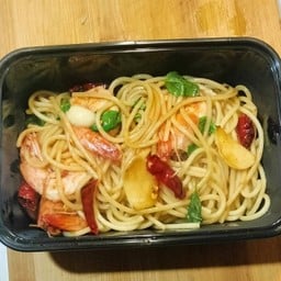 สปาเก็ตตี้กุ้งผัดพริกแห้ง