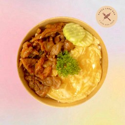 ข้าวหมูหวาน + ไข่ข้น