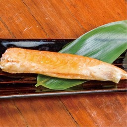 ท้องปลาแซลมอนย่างเกลือ