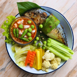 น้ำพริกกุ้งสด ปลาทูย่าง