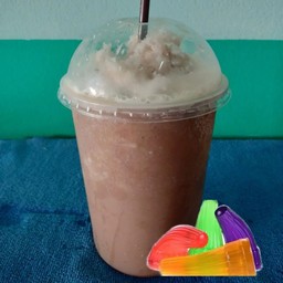 ปีโป้ โอวัลติน