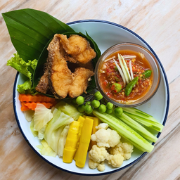น้ำพริกมะม่วง ปลาช่อนทอด