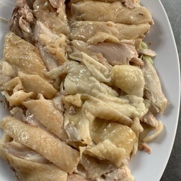 ไก่ต้มสับจานเล็ก