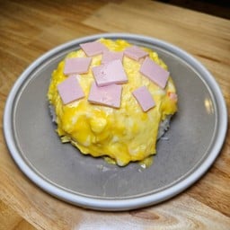 ข้าวไข่ข้นแฮม