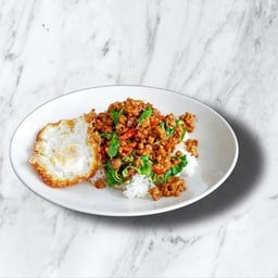 ข้าวราดผัดกะเพรา