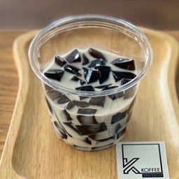 เฉาก๋วยนมสด.