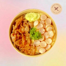 ข้าวหมูหวาน + ไข่ข้นไส้กรอก