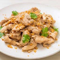 ไก่กระเทียม
