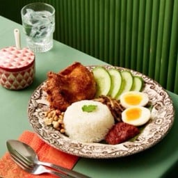 Nasi Lemak With Fried Chicken (Large)