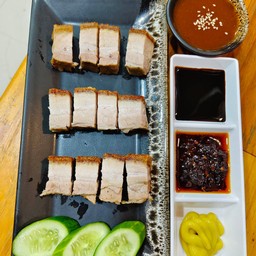 หมูกรอบ (ล้วน)