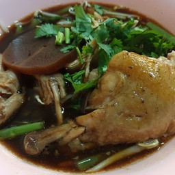 เกาเหลา ไก่ฉีก By พรานไก่ (สะโพก หรือ น่องใหญ่)
