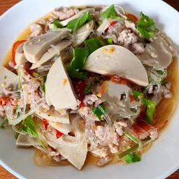 ยำวุ้นเส้นหมูยอหมูสับ
