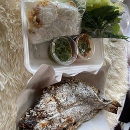 เมี่ยงปลาอบโอ่ง เจ้โมนา