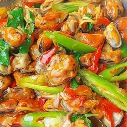 ข้าว กะเพราหอยแมลงภู่(สด ไม่ฟิต)