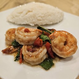 ข้าวกะเพรา กุ้ง