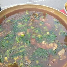 ราดหน้ากระเพาะปลา by ป้าณี