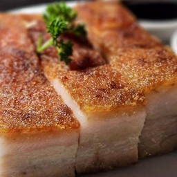 หมูกรอบฮ่องกง