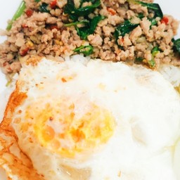 ข้าวกะเพราหมู