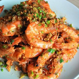 กุ้งผัดพริกเกลือเป็นกับข้าว