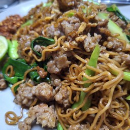 ผัดไวไวหมูสับ