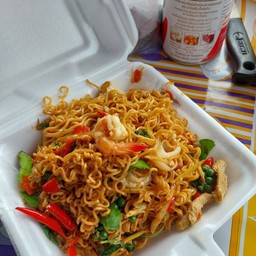 ผัดขี้เมา