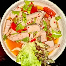 ยำหมูยอ.