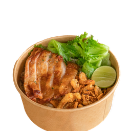 เส้นหมี่คลุกคอหมูย่าง