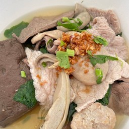 เกาเหลาเลือดหมู