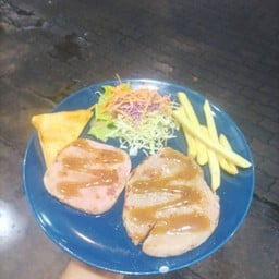 สเต็กเนื้อ+แฮม