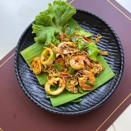 ผัดมาม่าต้มยำ